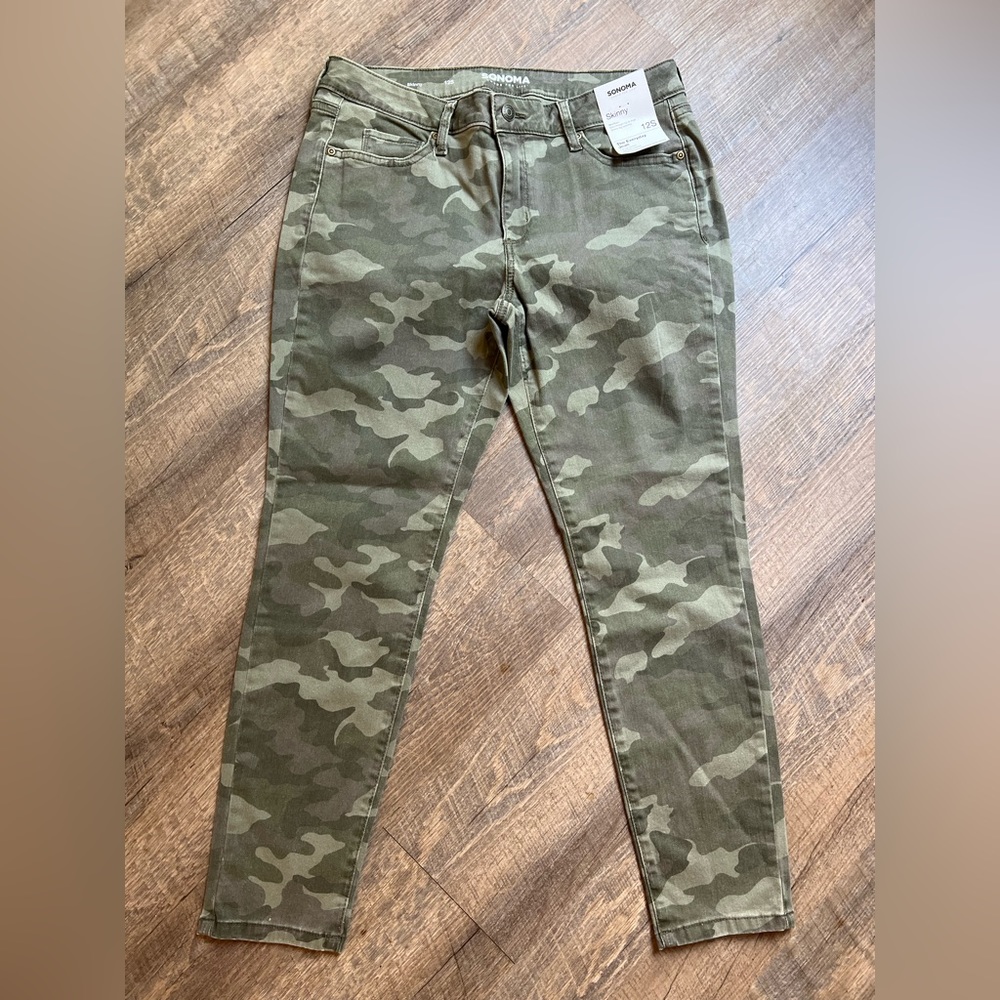 Women's Sonoma Camo Skinny Jeans